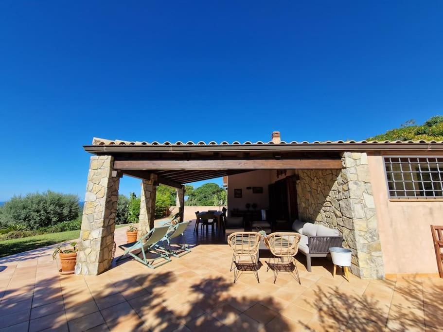Villa Del Carrubo A Due Passi Dal Mare Di Cefalu Collesano الغرفة الصورة